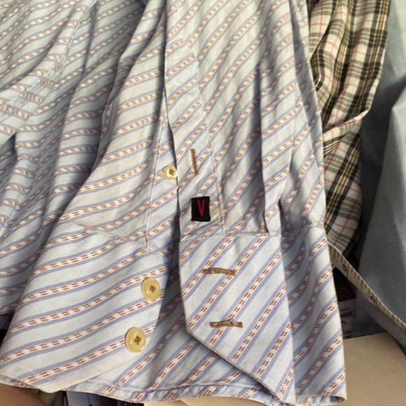 Collared button down long sleeved men’s shirt by Verticale - Picture 6 of 6